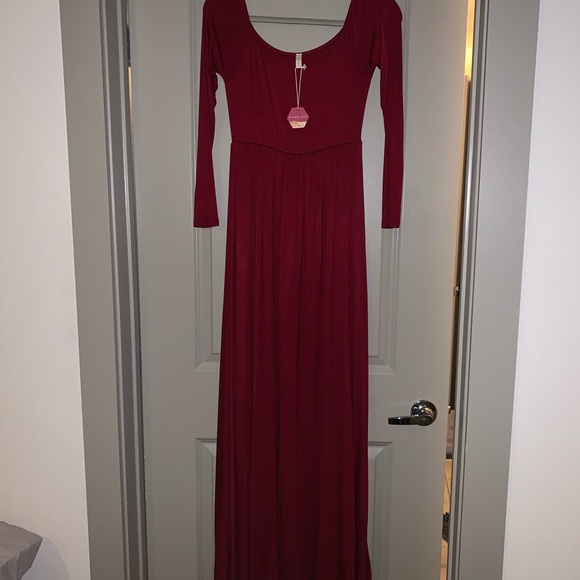 Small Pinkblush Off-The-Shoulder Burgundy Maxi Dress (maternity or regular) - Picture 4 of 4